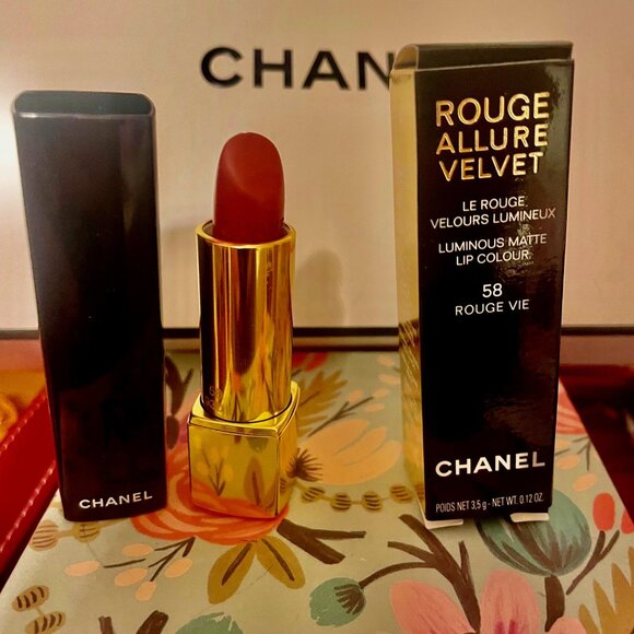 ROUGE ALLURE VELVET Luminous Matte Lip Colour 58 - ROUGE VIE - Picture 1 of 4